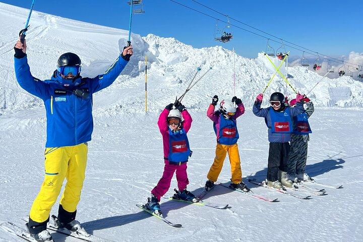 Ski and Snowboarding School in Lebanon