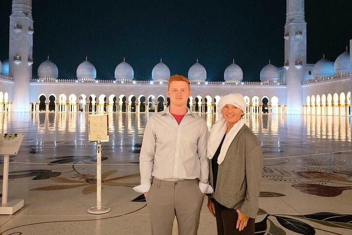Abu Dhabi Full Day City Tour med Grand Mosque og topattraktioner