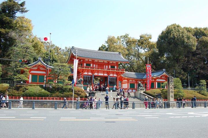 17/24 juillet : Visite guidée du Festival de Kyoto Gion avec places réservées