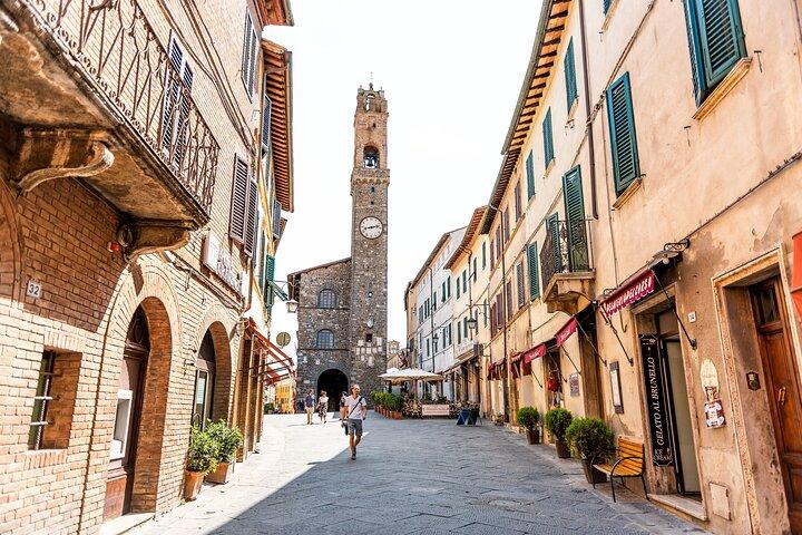 Tour San Gimignano, Chianti y Montalcino a través del vino toscano