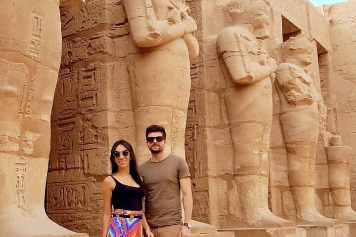 Private Luxor Tour to Queens Valley, Habu and Ramesseum Temples