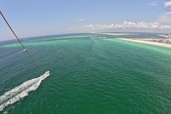 Sky High Parasailing dal Marina Cafe - Destin Florida