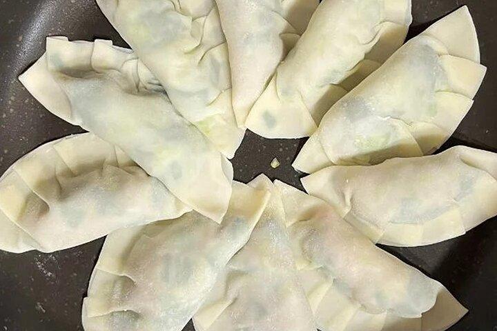 Aprenda a fazer Tempura Udon e Gyoza estilo caseiro
