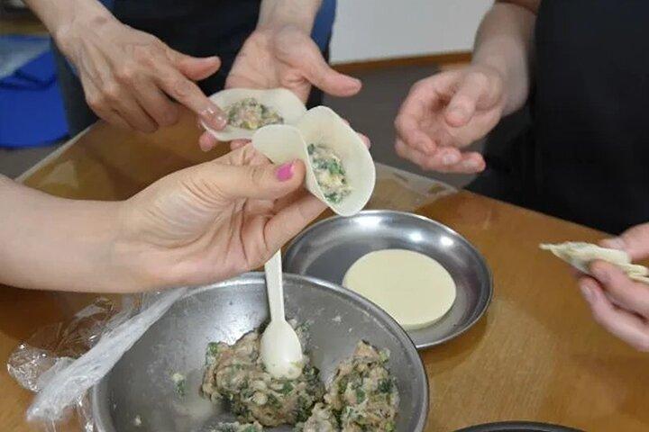 Aprenda a fazer Tempura Udon e Gyoza estilo caseiro