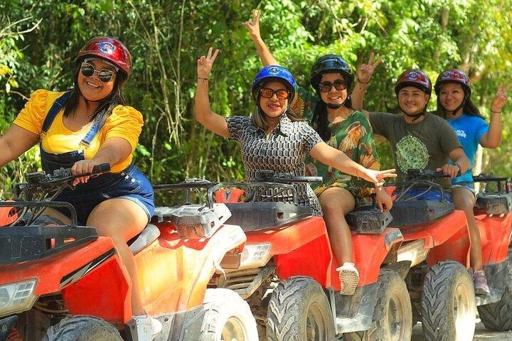カンクンで最高のアドレナリンラッシュ：ATV、ジップライン、セノーテ、ランチ！