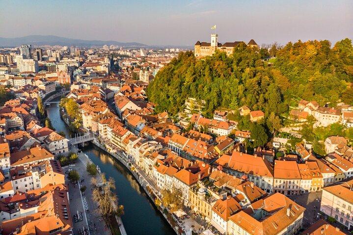 Ljubljana 2Hours Walking Tour with Local Guide