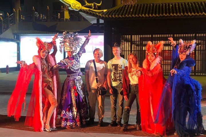 Spettacolo di musica e danza di Fairy Fox (ritiro alle 19:30 nella città di Zhangjiajie)