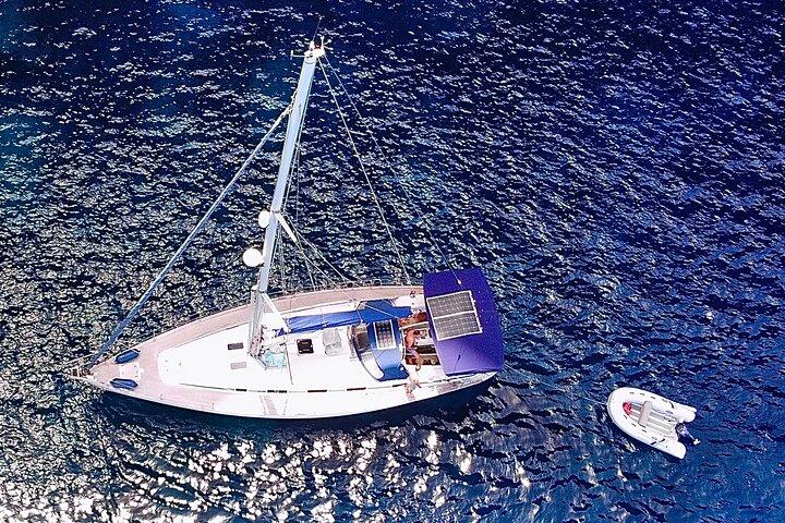 Excursion privée d'une journée en voilier à Ibiza et Formentera