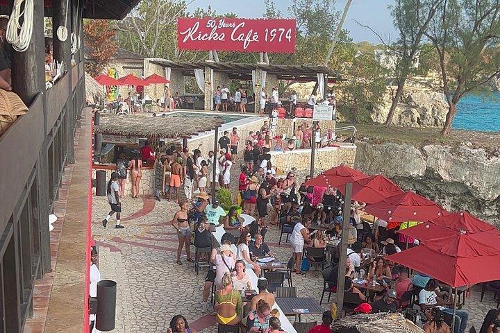 ネグリル 7 マイル ビーチとリックス カフェ ツアー
