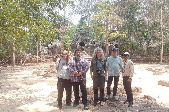 Small Group Sunrise Shared Tour to Angkor Wat, Bayon and Ta Prohm