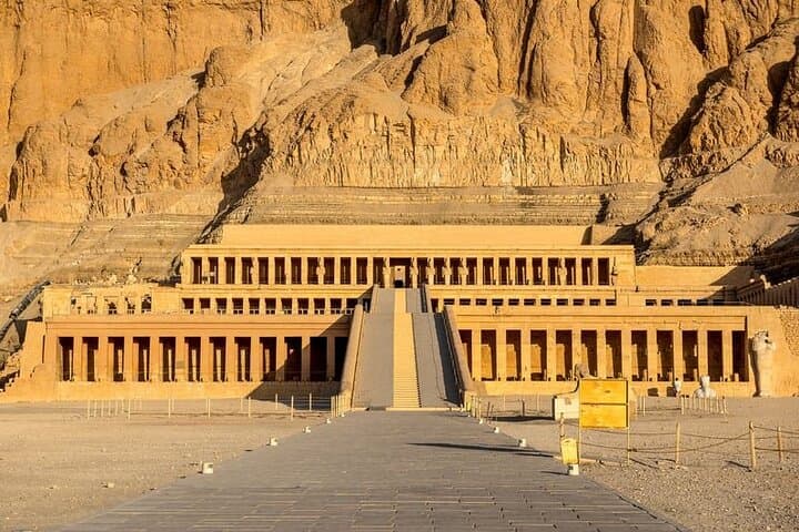 luxor west bank private full day tour with Egyptologist guide