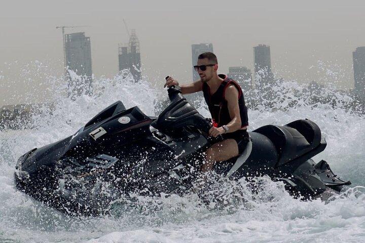 Jet Ski Dubai With Private Transfers