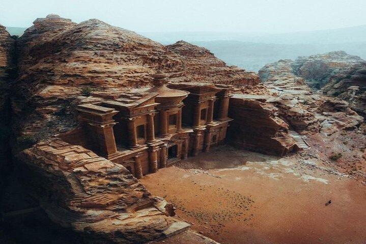 Private Petra Monastery Hike via Back Trail with Local Guide