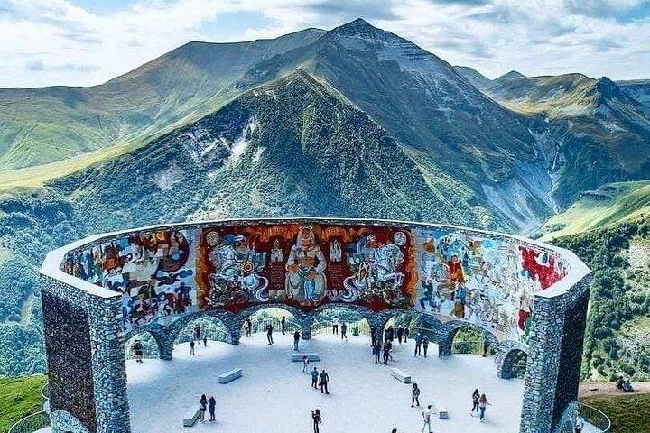 Tour a Mtskheta, Ananuri, Gudauri Kazbegi, Trinità di Gergeti