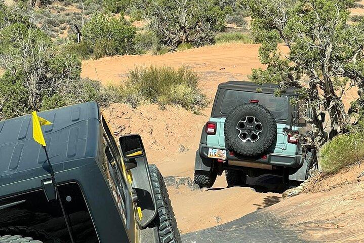 Expérience guidée privée en jeep 4x4 Hell's Revenge à Moab
