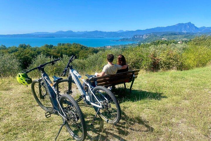 Tour in E-Bike e degustazione di vini nel Forte Austriaco di Pastrengo