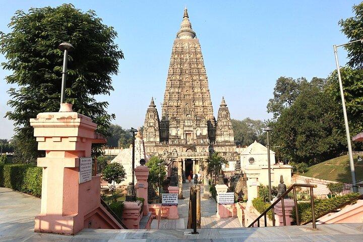 Varanasi a Bodh Gaya sito buddista Same Day Tour