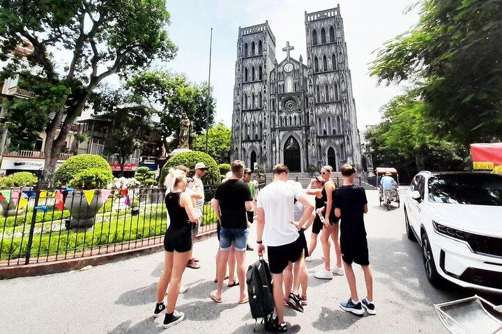 Weihrauchdorf & Hanoi Tagestour mit Zugstraße + lokale Lebensmittel