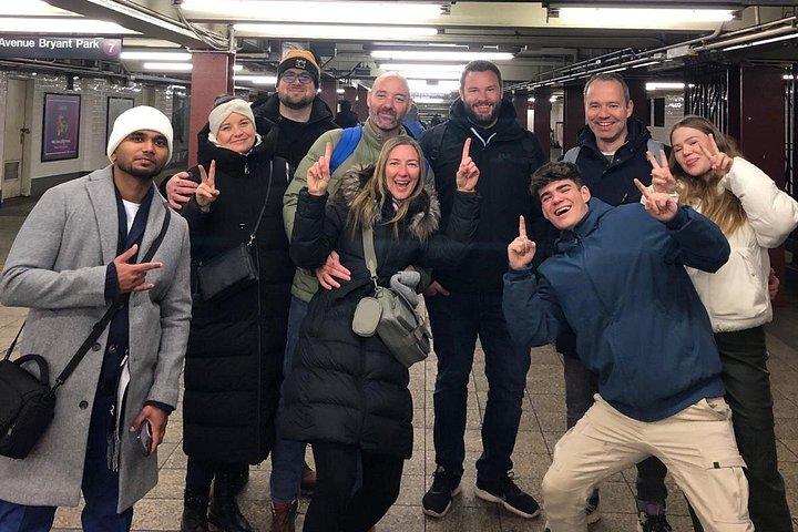 20以上のマンハッタンの名所を見る（楽しいNYCガイド付きウォーキングツアー）