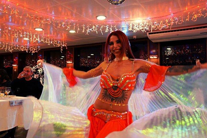 Istanbul Bosphorus Dinner Cruise and Turkish Night Show