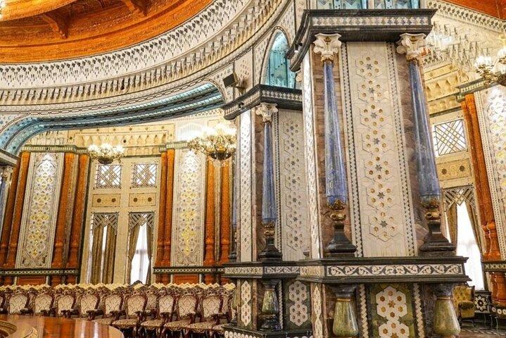 Volledige dag privétour door Dushanbe City en Hissor Fort