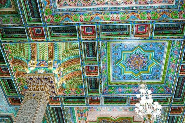Volledige dag privétour door Dushanbe City en Hissor Fort