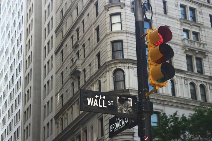 St Patricks Cathedral Tour and 30 NYC Top Sights Walking Tour
