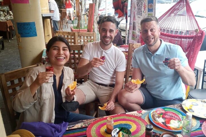 Flavors of Mexico City: A Tasty Urban Expedition