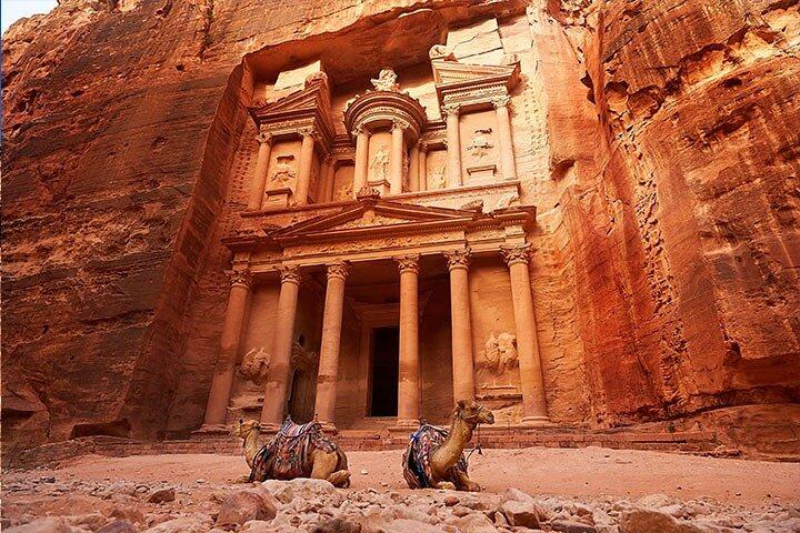 Tour de 8 Noches Lo Mejor de Jordania: Jerash, Petra con Una Noche en Wadi Rum y en Aqaba