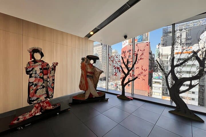 Tokyo, Learn about Japanese Traditional art KABUKI in Ginza