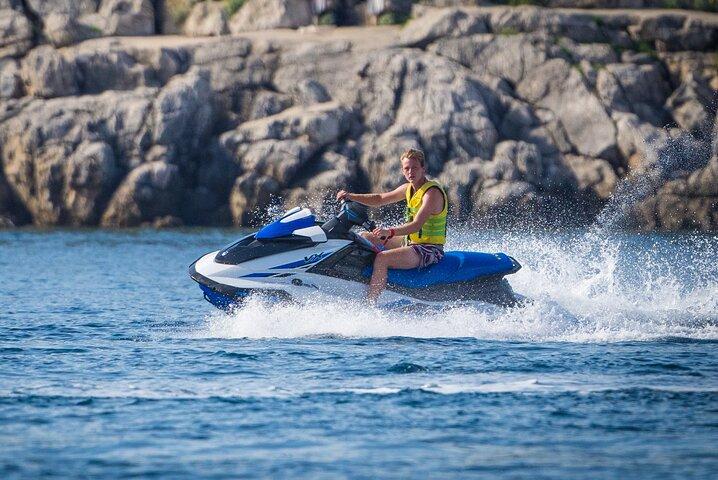 Jet Ski Rent 1t