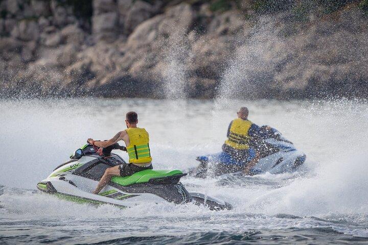 Jet Ski Rent 1t