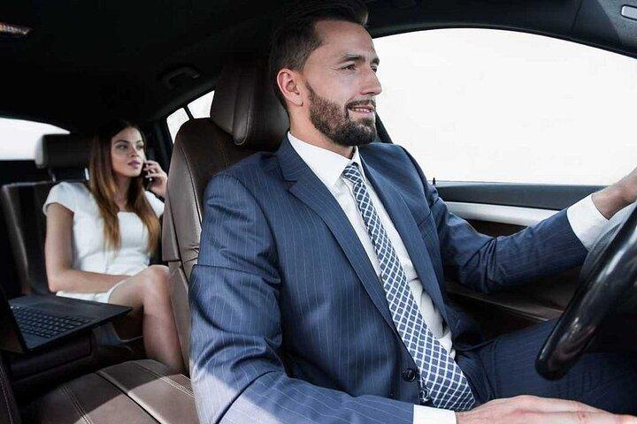 Doha, Qatar: Privat flygplatstransfer 24/7