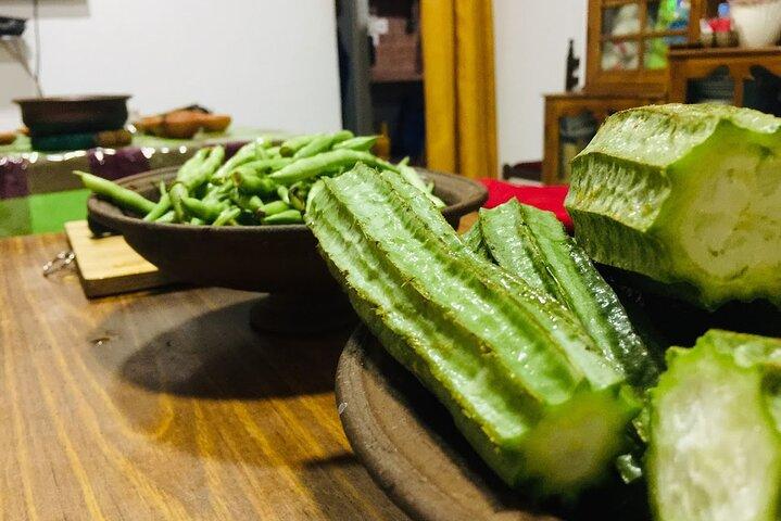 地元家族と一緒にキャンディで本格スリランカ料理教室