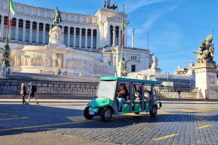 Roma, hecho para ti: Tour privado en carrito de golf