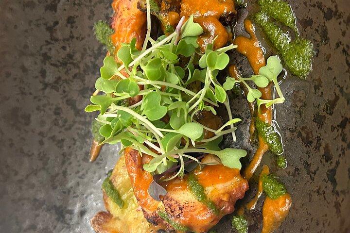 Madrid lokale tapas tur med privat middag og Bottomless vin