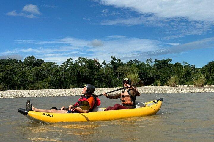 2 Tage im Dschungel: Tierwelt, Kultur, Höhlenforschung und Rafting
