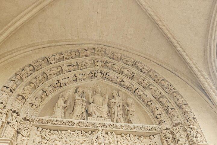 Notre Dame Paris Outdoor Tour with Crypt Entry