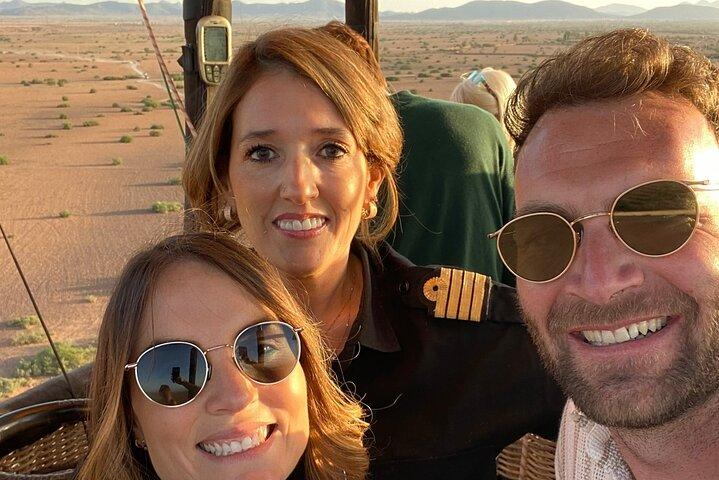 Marrakech Heteluchtballonvaart, Berberontbijt & Kamelenrit