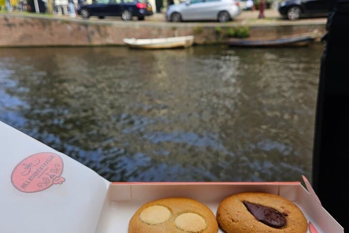 Discover Hidden Gems of Amsterdam with Local in a Luxury Minivan