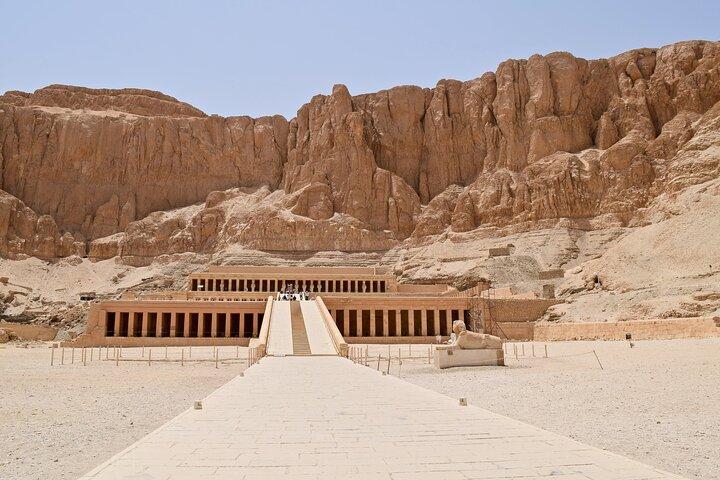 Private Day Tour to Luxor from Cairo by Flight