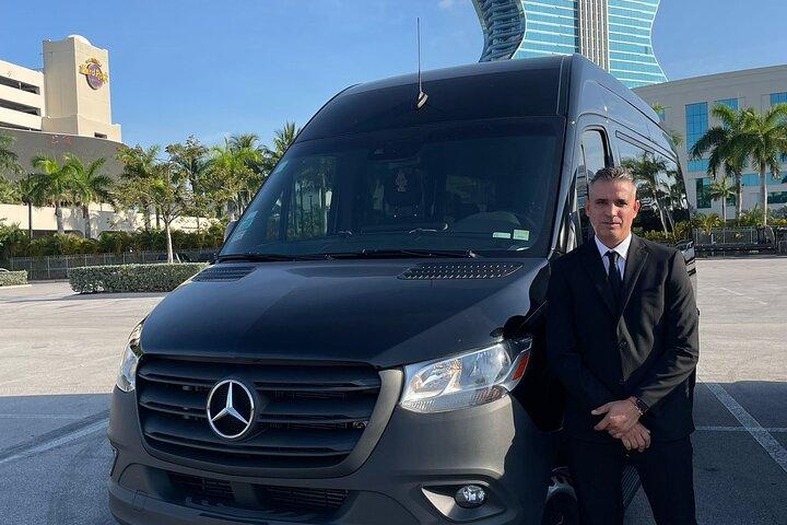 Servicio de traslado desde el aeropuerto y hoteles de Miami al puerto de Miami