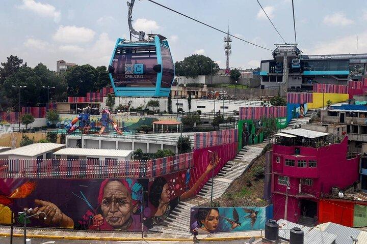 ケーブルカー体験、メキシコシティの裏道ウォーキングツアー