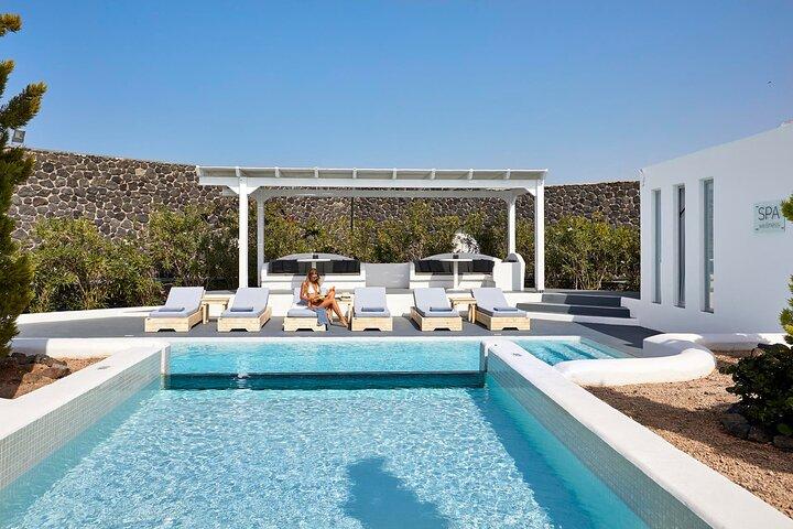 Akrotiri: Spa Day Experience para Amigos com Massagem e Piscina