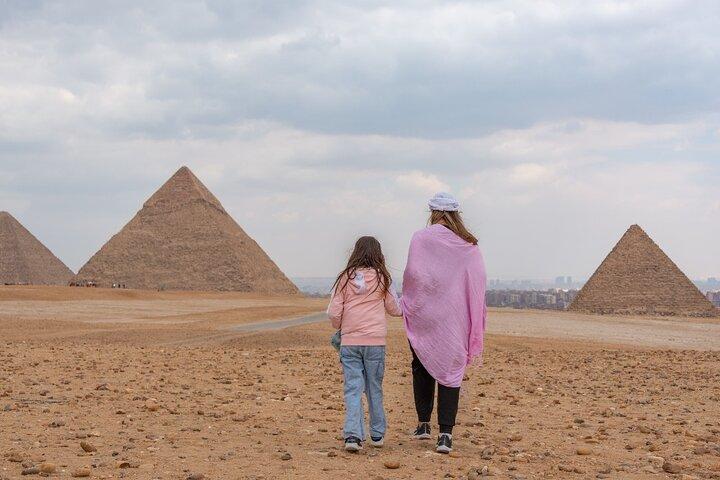 Depuis le port d'El Sokhna : visite guidée de la pyramide de Gizeh et du musée national