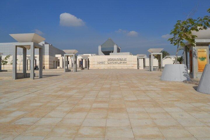 Depuis le port d'El Sokhna : visite guidée de la pyramide de Gizeh et du musée national
