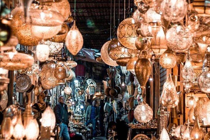 Private Medina Shopping Tour with Local Guide