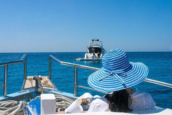 ザダル諸島でのシュノーケリング付きボートツアー