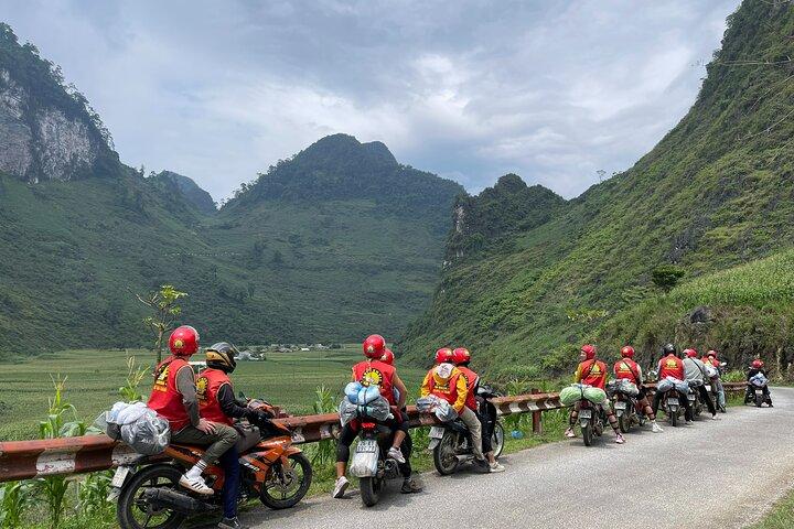 Moto 1 giorno fuori dai sentieri battuti, villaggi nascosti, campo di riso