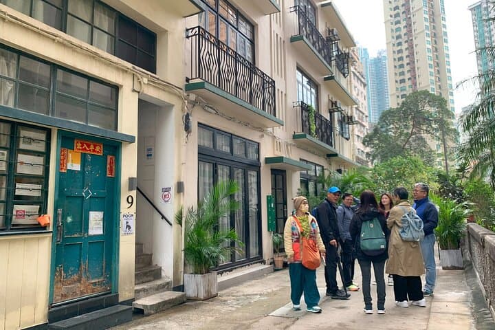 A Story of History and Tong Lau